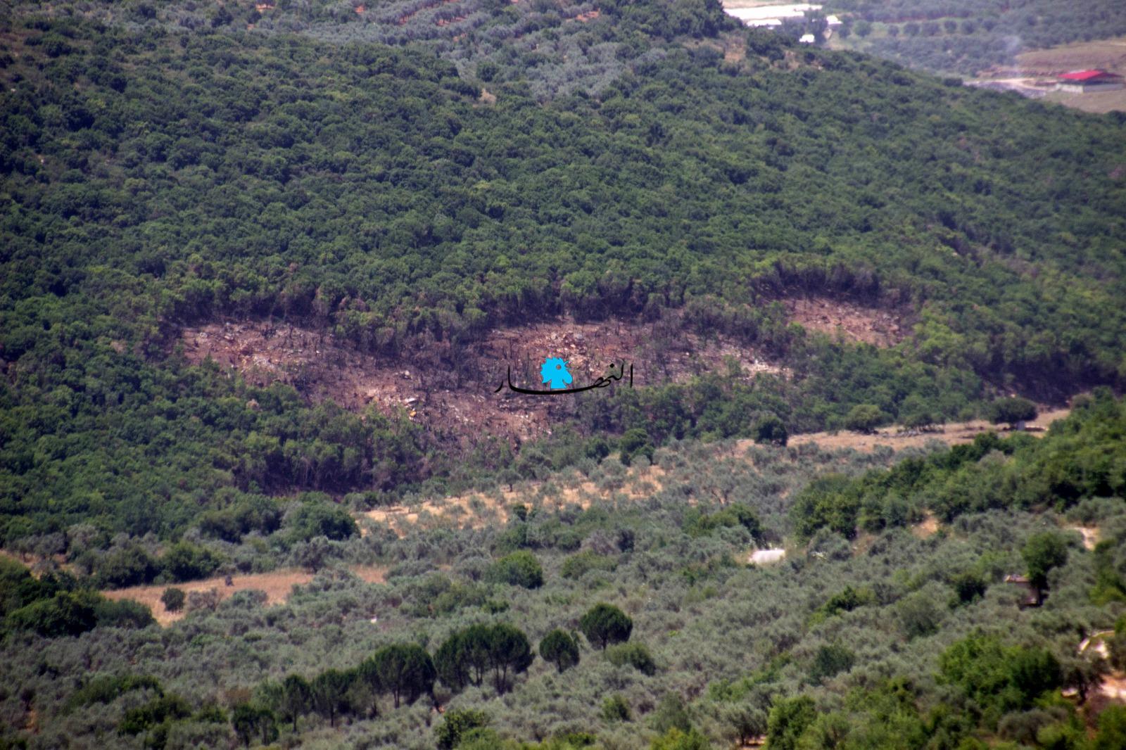 بالصور- إسرائيل تتبع سياسة الأرض المحروقة جنوبا... تضرر 1700 هكتار من الأراضي بالفوسفور